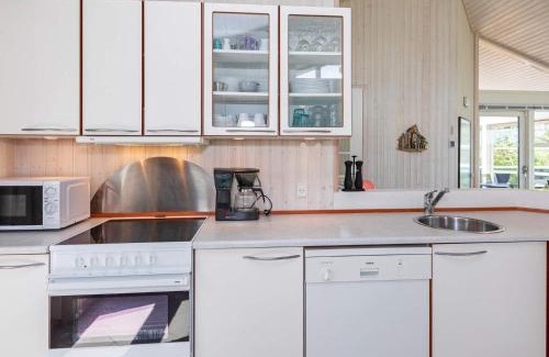 Trend House | 7 person holiday home in Løgstør-By Traum