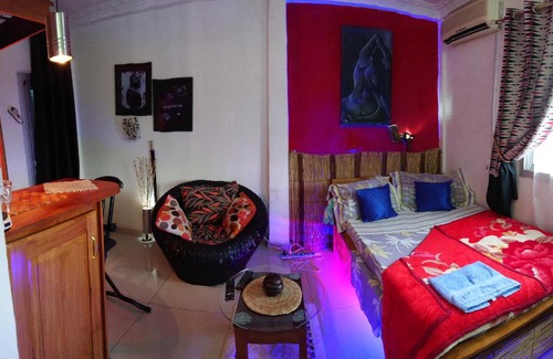 Yaounde Apartment | 7 SEAS WAKANDA56379209 (la cachette de bastos)