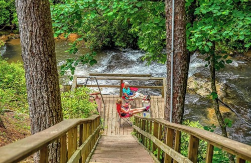 Wiley Apartment | #7 Waterfront Balcony/One Bedroom Kitchenette- No Pets-39 Mi Helen GA-
