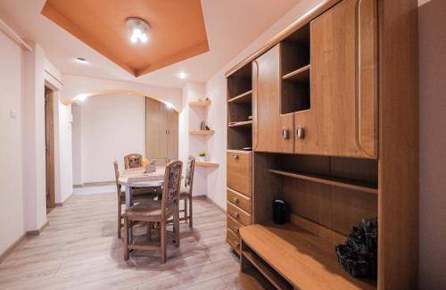 Curtea De Arges Apartment | 70 m² Apartment ∙ 1 bedroom ∙ 4 guests