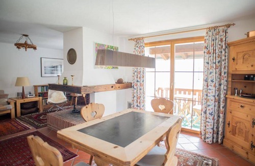 Sils-Maria Apartment | 70 m² Apartment ∙ 2 bedrooms ∙ 4 guests