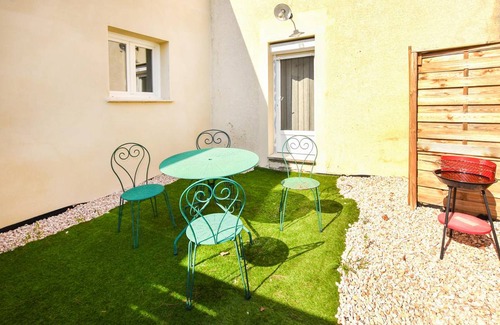 Vacqueyras House | 70 m² House ∙ 2 bedrooms ∙ 4 guests