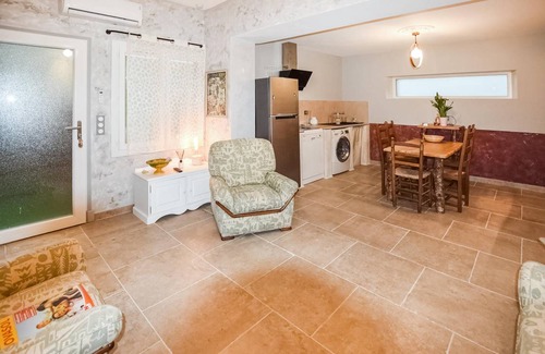 Vacqueyras House | 70 m² House ∙ 2 bedrooms ∙ 4 guests