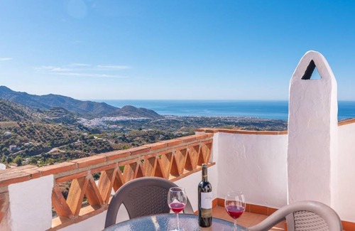 Frigiliana House | 70 m² House ∙ 4 bedrooms ∙ 8 guests