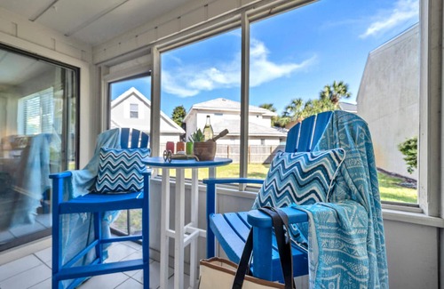 Fort Walton Beach - Destin Condo | 702 | Low Winter Rates! Beach + Pool + Tennis on Scenic 98!