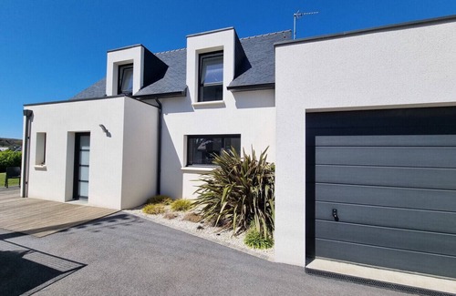 Audierne House | 710-Modern villa 100m from the beach