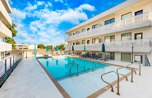 Edgehill Condo | 72 m² Condo ∙ 1 bedroom ∙ 4 guests
