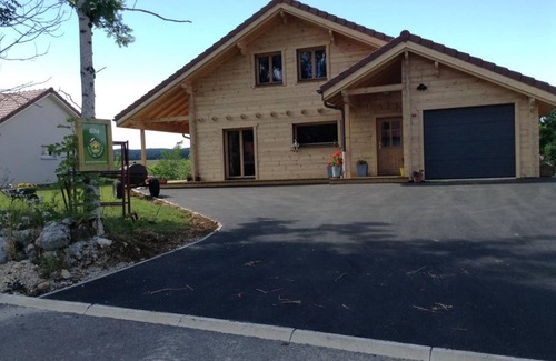 Chaux-Neuve House | 74 m² Gîte ∙ 3 bedrooms ∙ 7 guests