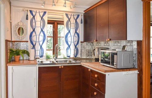 Hastveda House | 75 m² Farmhouse ∙ 2 bedrooms ∙ 4 guests