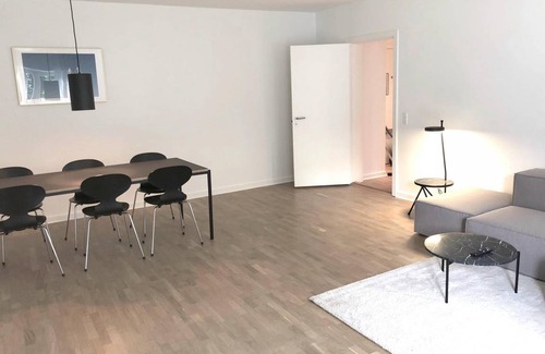 Frederiksberg C Apartment | 76 m² Apartment ∙ 1 bedroom ∙ 2 guests