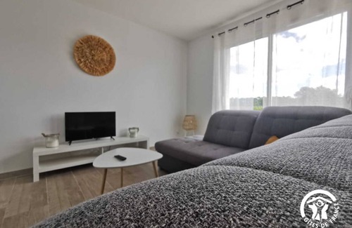 Vacquieres House | 76 m² Gîte ∙ 2 bedrooms ∙ 4 guests