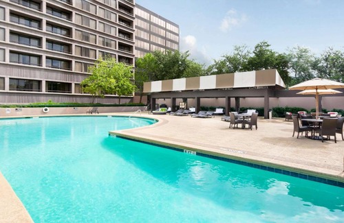 Uptown Hotel | 76 m² Hotel ∙ 127 guests