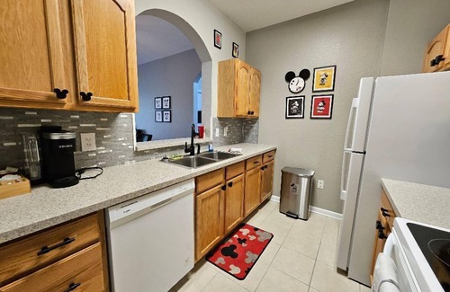 Windsor Hills Condo | 7660 Windsor Hills 2 bedroom condo, close to clubhouse and pool