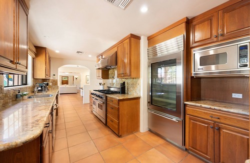 Palm Springs House | 77 Palms*Luxury Hollywood History Estate w/Casita