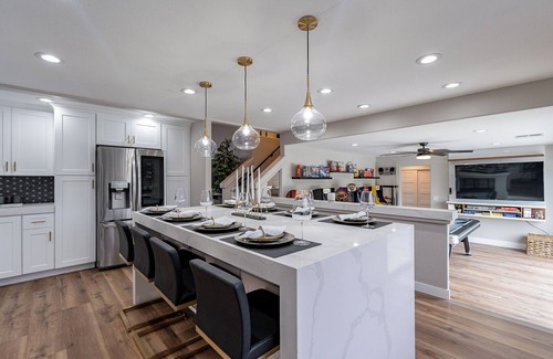 Scottsdale Ranch House | 7BR/4BATH Getaway SC w/Arcade Room, HEATED Pool, Billiards, Hot Tub & Mini Golf