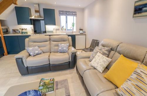 Caersws House | 7evern Porth Farm