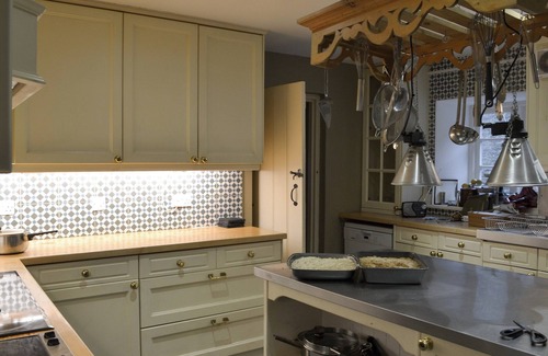 Bodmin Cottage | 8 bedroom accommodation in Colquite, Washaway