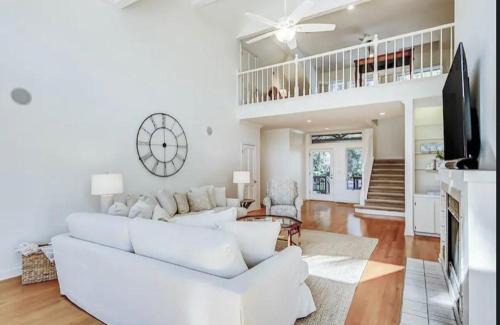 Vanderhorst Plantation House | 8 Bufflehead