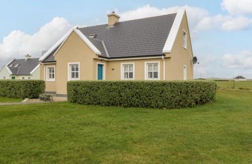 Binghamstown House | 8 Lios Na Sioga