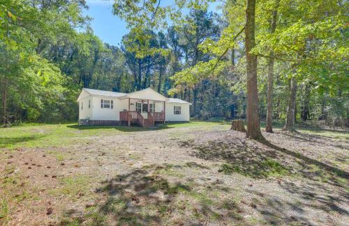 Summerville House | 8 Mi to Sloppy Floyd State Park Peaceful Retreat!