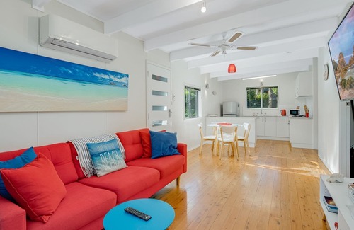 Wallaga Lake House | 8 on The Lake- Fairhaven Pt Way