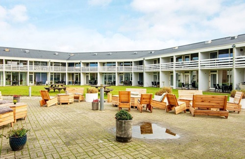 Sondervig Apartment | 8 person holiday home in Ringkøbing