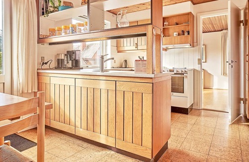 Tejn House | 8 person holiday home in Allinge