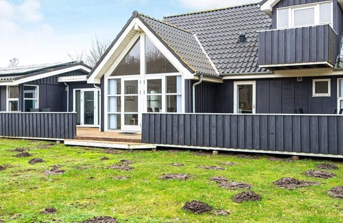 Vibæk Strand House | 8 person holiday home in Ebeltoft