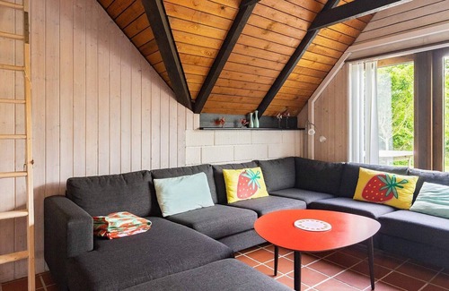 Hojslev House | 8 person holiday home in Højslev