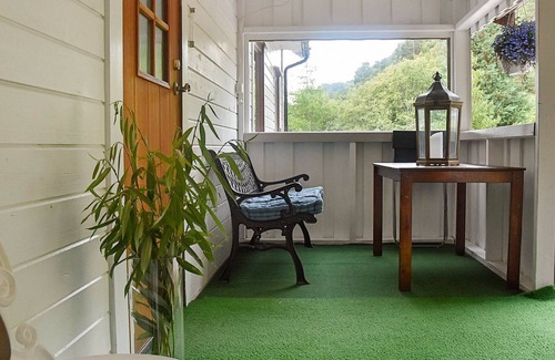 Gjemnes Municipality House | 8 person holiday home in EIDSVÅG-By Traum
