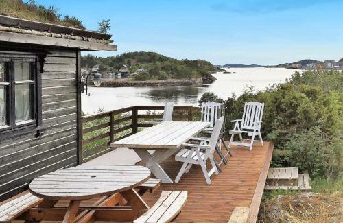 Reinsvik House | 8 person holiday home in FREI