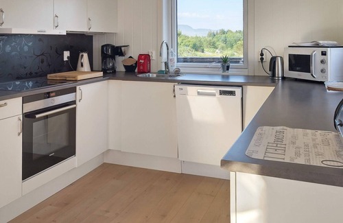 Leka House | 8 person holiday home in Leka-By Traum