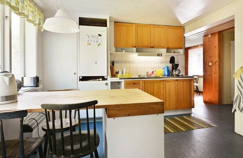 Lonsboda House | 8 person holiday home in LÖNSBODA-By Traum
