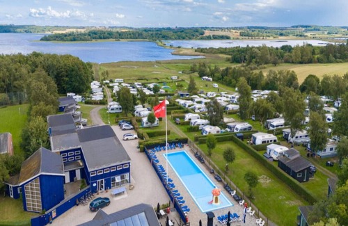 Vipperod House | 8 Person Holiday Park Home in Vipperod