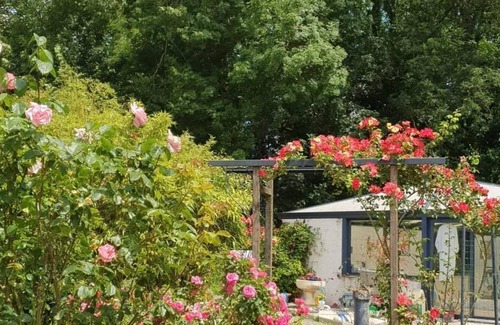 Montdidier House | 8-room house with swimming pool near A1,