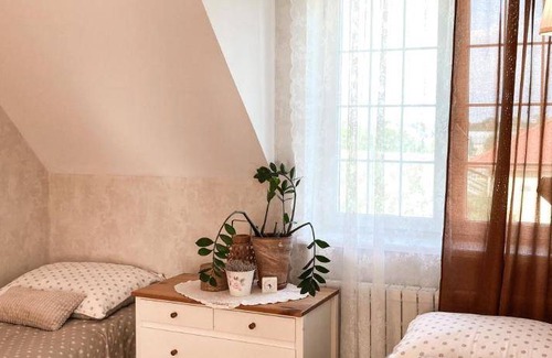 gmina Kowiesy Apartment | 80 m² Apartment ∙ 2 bedrooms ∙ 6 guests