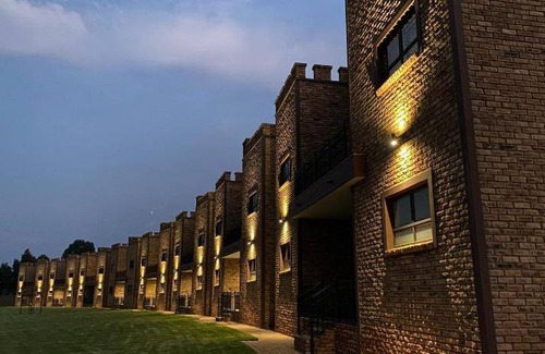 Roodeplaat Apartment | 80 m² Apartment ∙ 2 bedrooms ∙ 4 guests