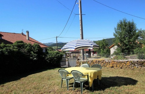 Lantriac Cottage | 80 m² Cabin ∙ 2 bedrooms ∙ 4 guests