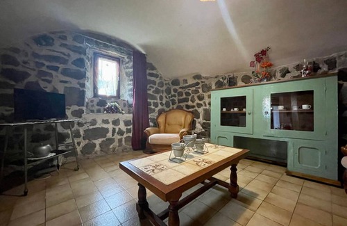 Lantriac Cottage | 80 m² Cabin ∙ 2 bedrooms ∙ 4 guests