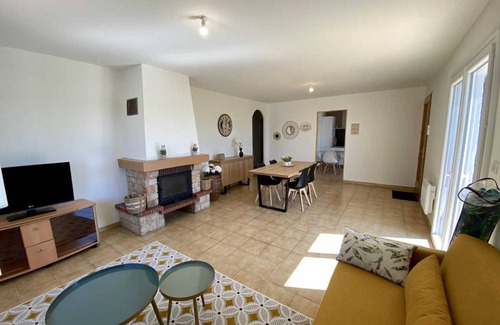Lezignan-Corbieres House | 80 m² Gîte ∙ 3 bedrooms ∙ 5 guests