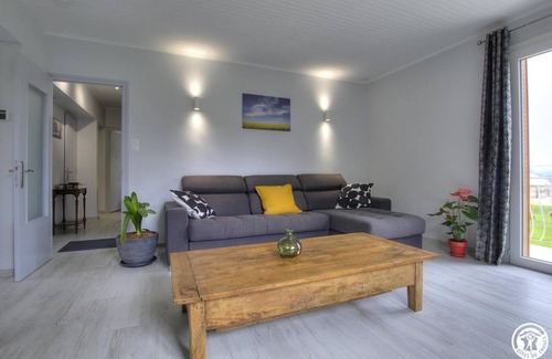 Aranc House | 80 m² Gîte ∙ 3 bedrooms ∙ 6 guests