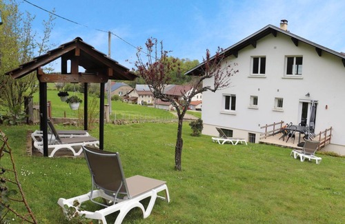 Aranc House | 80 m² Gîte ∙ 3 bedrooms ∙ 6 guests
