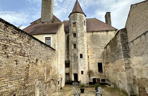 Chatillon-sur-Seine Hotel | 80 m² Hotel ∙ 1 bedroom ∙ 4 guests