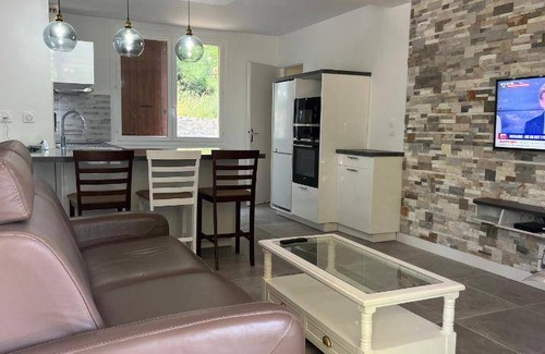 Les Assions House | 80 m² House ∙ 2 bedrooms ∙ 4 guests