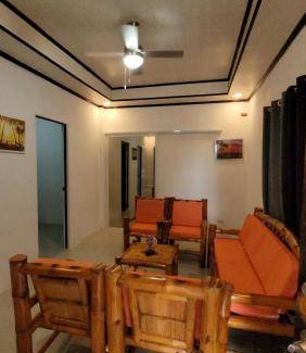 Lingayen House | 80 m² House ∙ 2 bedrooms ∙ 5 guests
