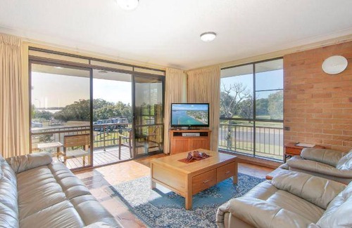 Iluka House | 80 m² House ∙ 2 bedrooms ∙ 5 guests