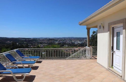 Santo Tirso House | 80 m² House ∙ 3 bedrooms ∙ 7 guests