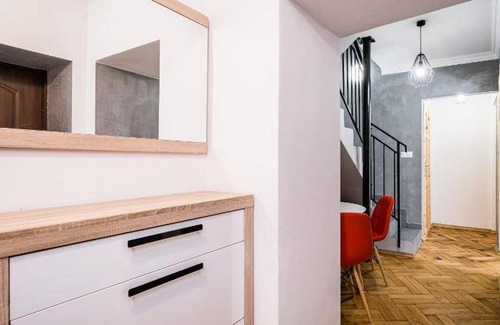 Kazimierz Apartment | 80 m² Serviced apartment ∙ 4 bedrooms ∙ 12 guests