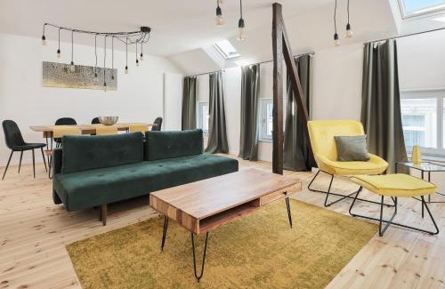 Wuppertal Apartment | *80 m2 Stylish Apt* Netflix * Kitchen* Nespresso*