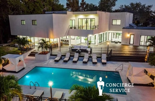 Plantation Villa | 8000sf Mansion/Heated Pool/Game Room